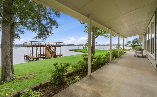House in Onalaska, Texas, United States 1
