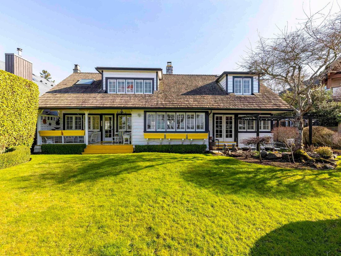 House in Surrey, British Columbia, Canada 1 - 18257115
