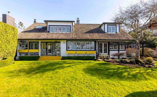 House in Surrey, British Columbia, Canada 1