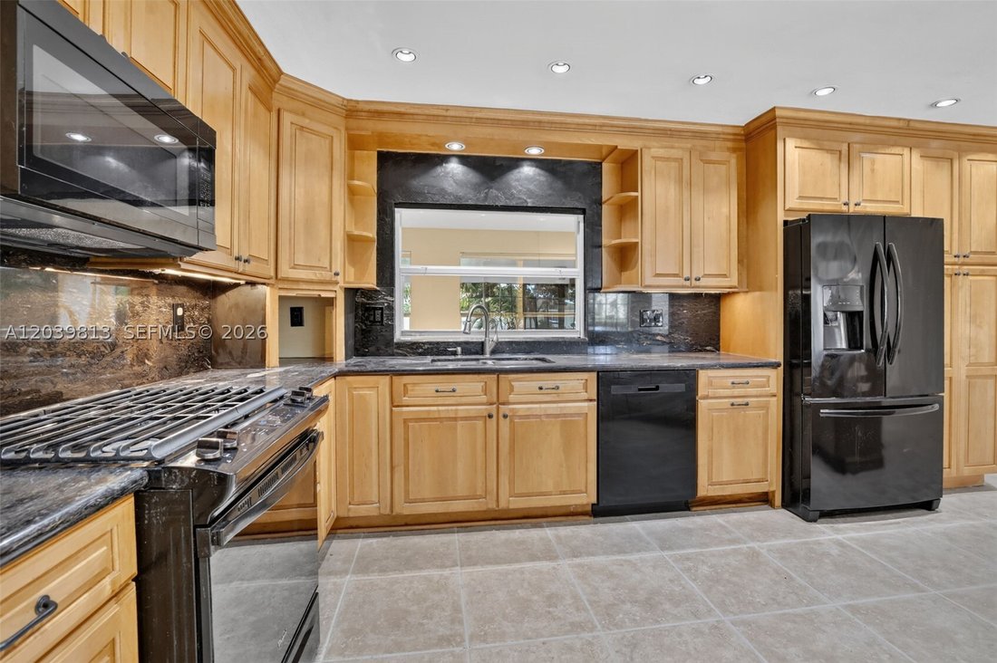 House in Hollywood, Florida, United States 3 - 18250645