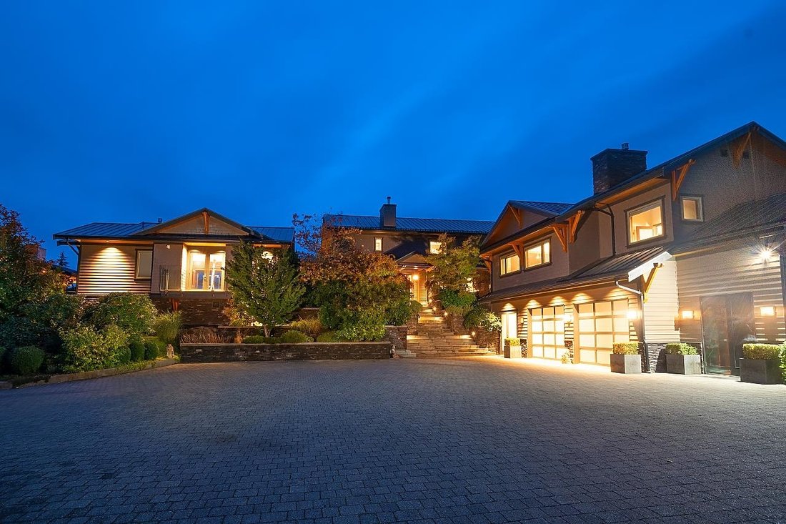 House in Bowen Island, British Columbia, Canada 1 - 18256793