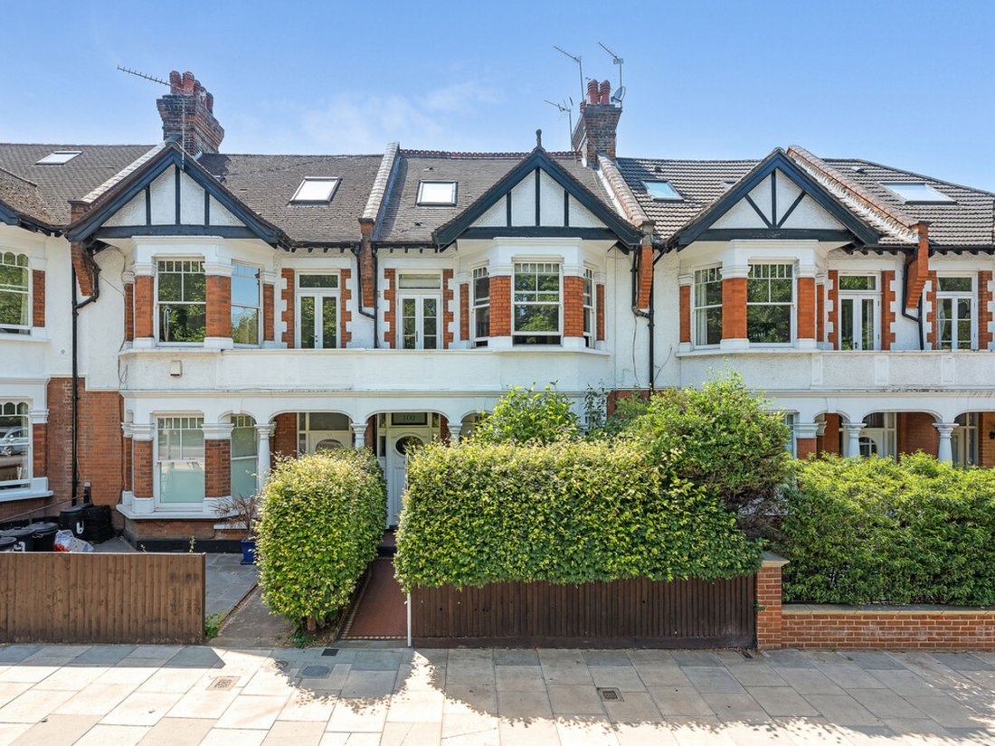 Apartment in Clapham Common, Lambeth (Greater London), England 2 - 18255767