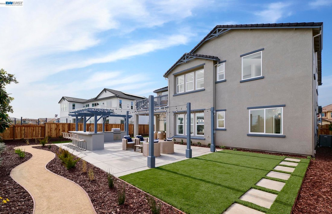 House in Lathrop, California, United States 3 - 18253878
