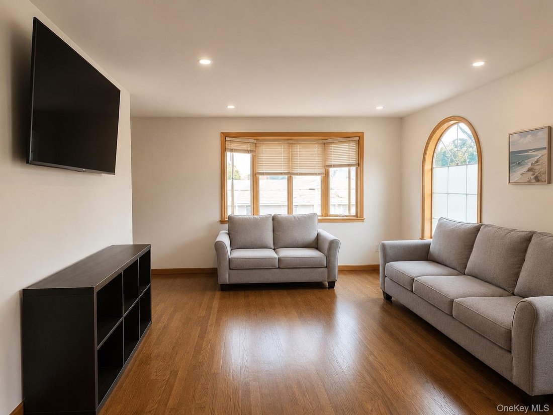 House in New York, New York, United States 3 - 18250481