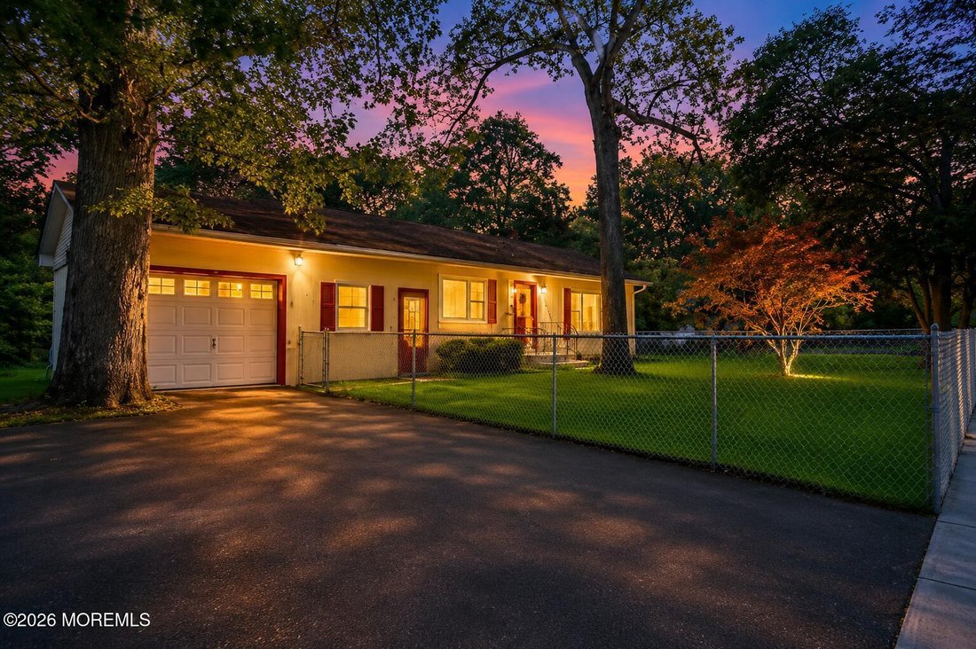 House in Lakewood Township, New Jersey, United States 1 - 17518999