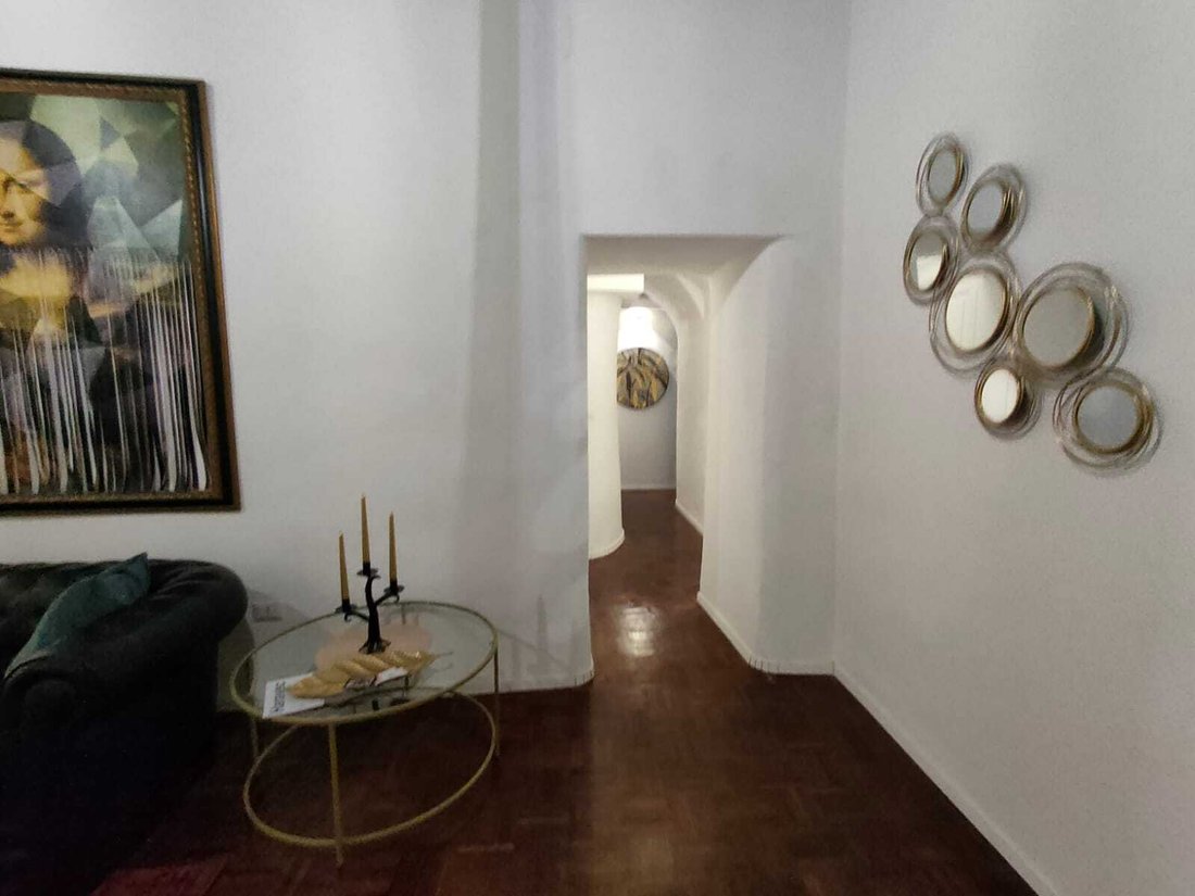 Apartment in Nueva Pizzofalcone, Naples, Campania 2 - 15428633