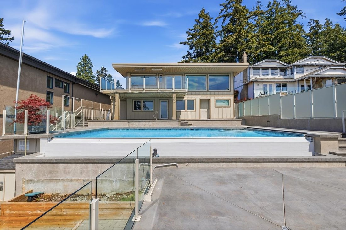 House in White Rock, British Columbia, Canada 2 - 18256787