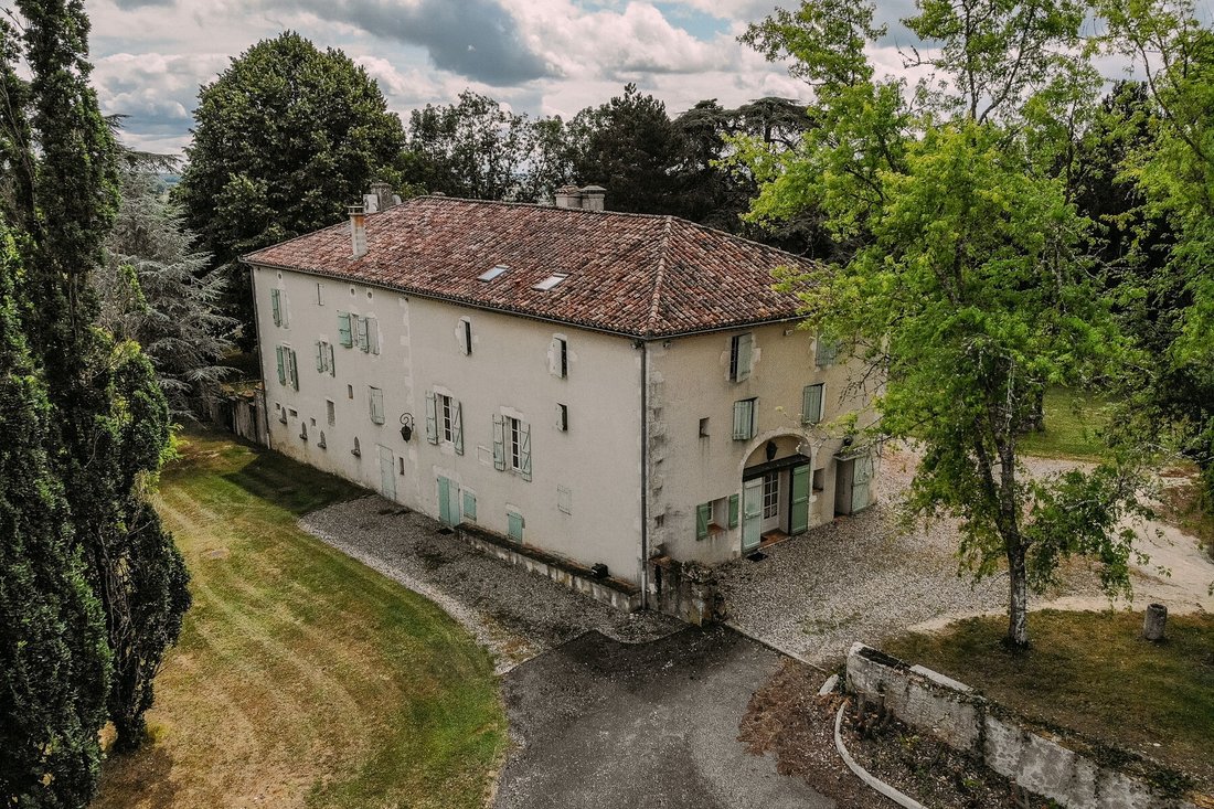 Estate in Faubourg Nord, Auch, France 4 - 18254066