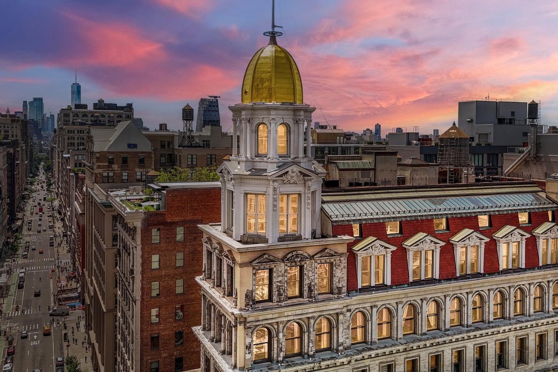 Condo in New York, New York, United States 1 - 14907228