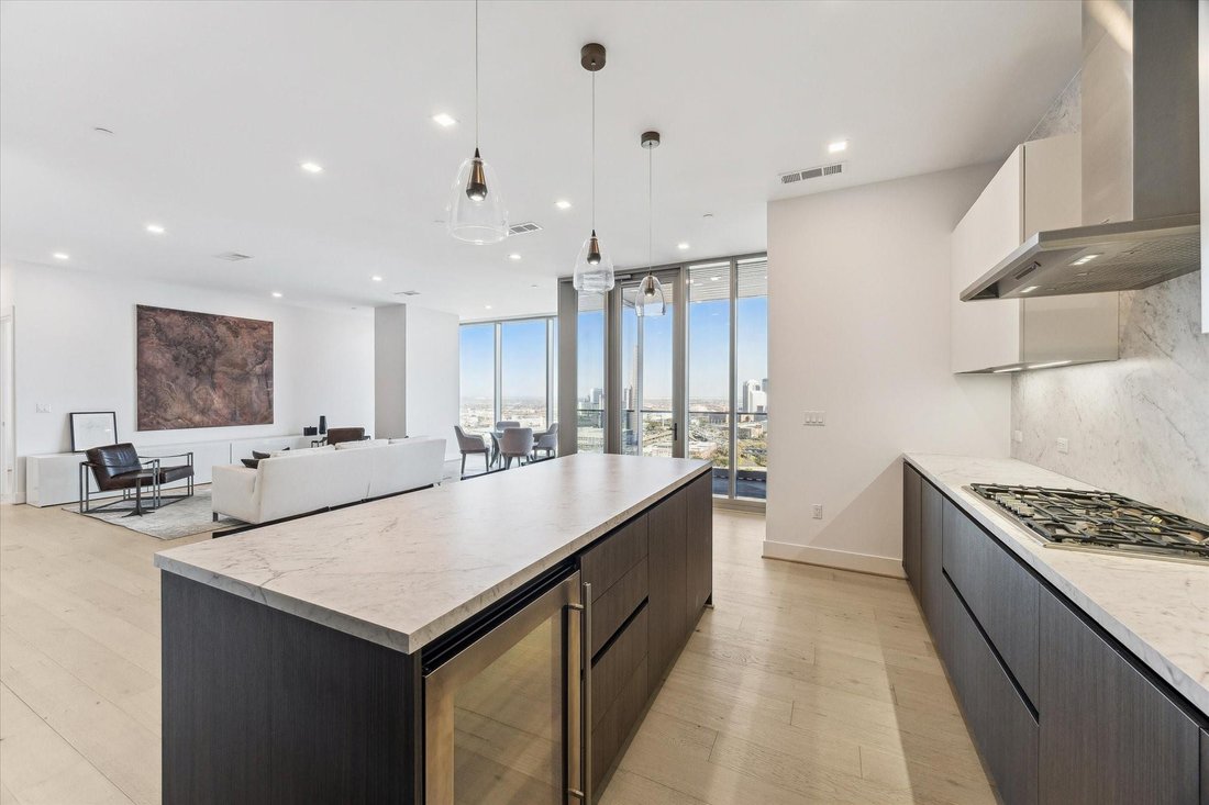 Condo in Houston, Texas, United States 3 - 18255369