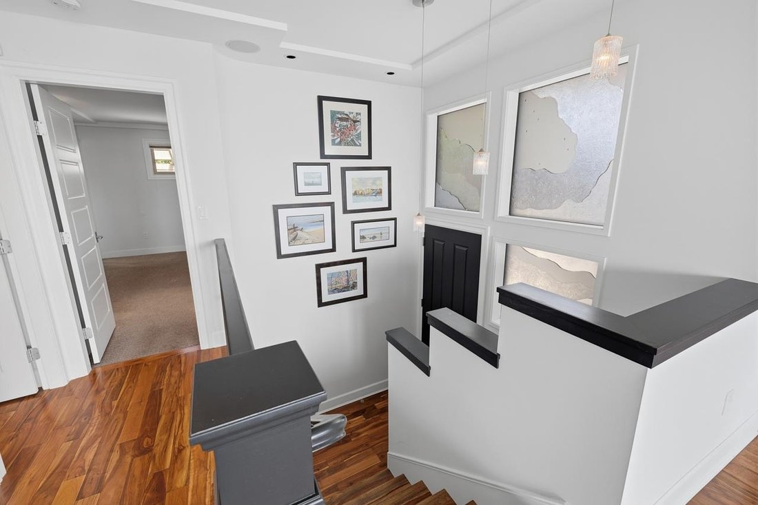 House in White Rock, British Columbia, Canada 5 - 18256787