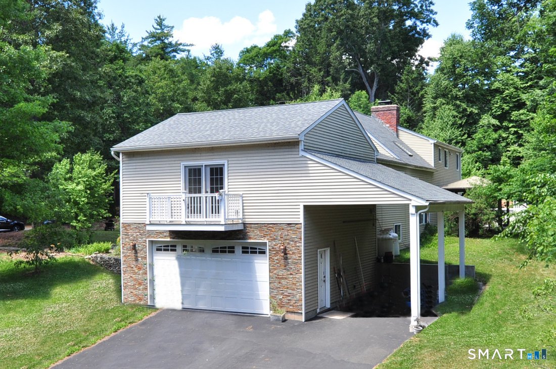 House in Granby, Connecticut, United States 2 - 18254739
