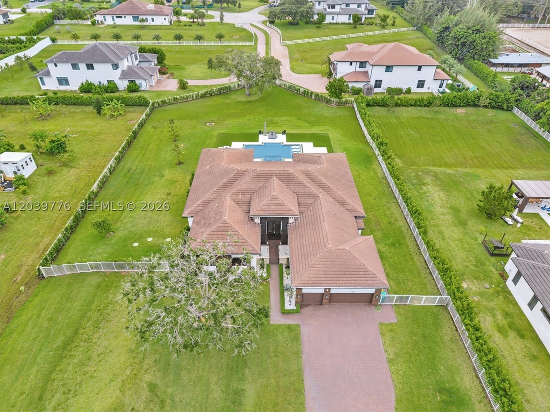 House in Southwest Ranches, Florida, United States 3 - 18254614