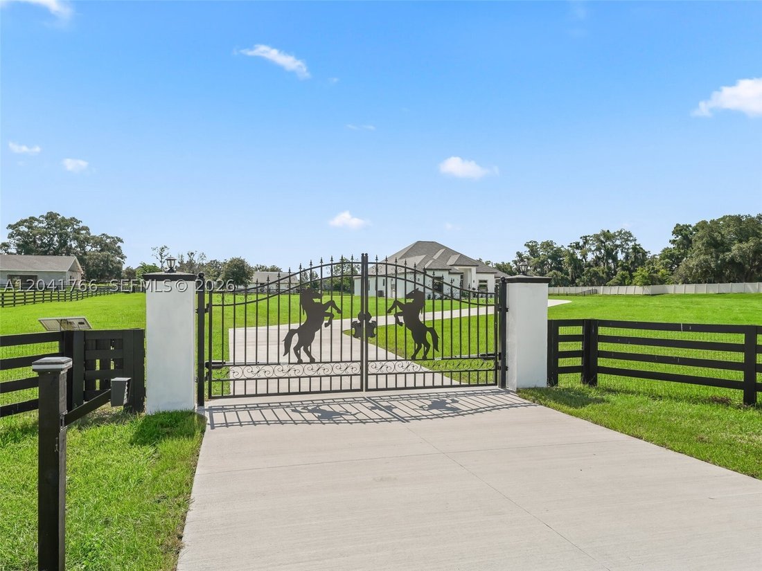 House in Ocala, Florida, United States 3 - 18254653