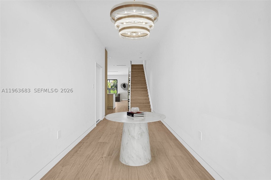 Townhouse in Miami, Florida, United States 4 - 17296326
