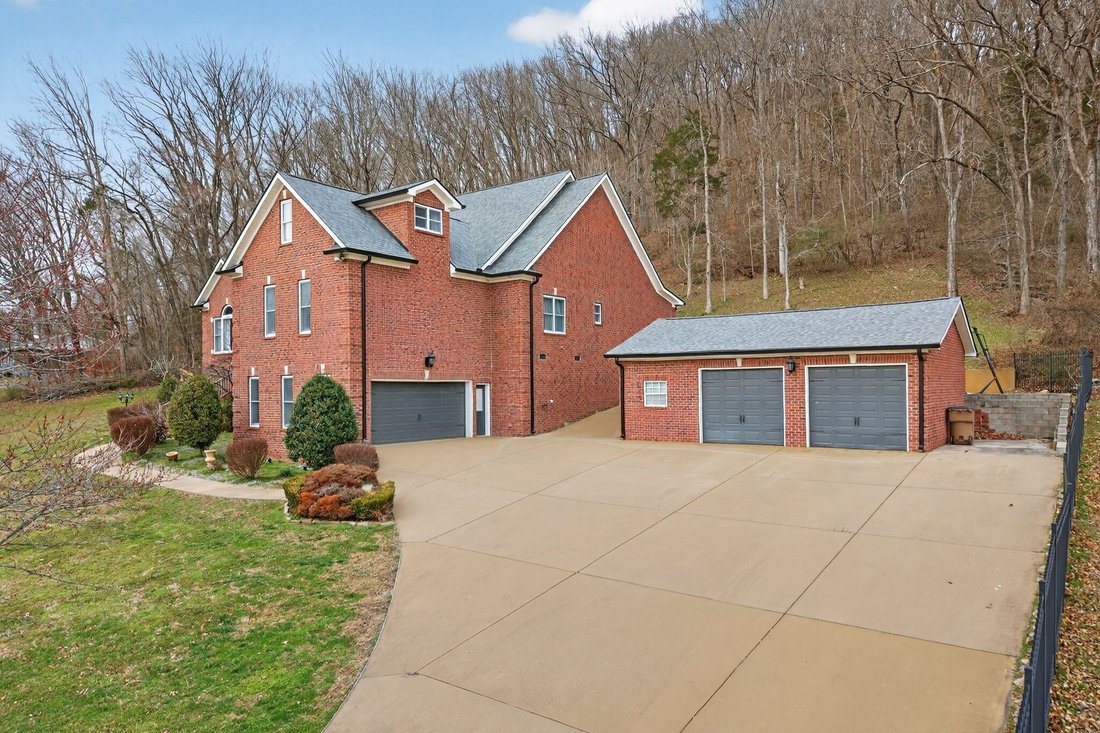 House in Nashville, Tennessee, United States 5 - 18255058