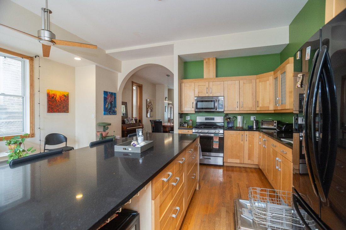 House in Chicago, Illinois, United States 2 - 18254978