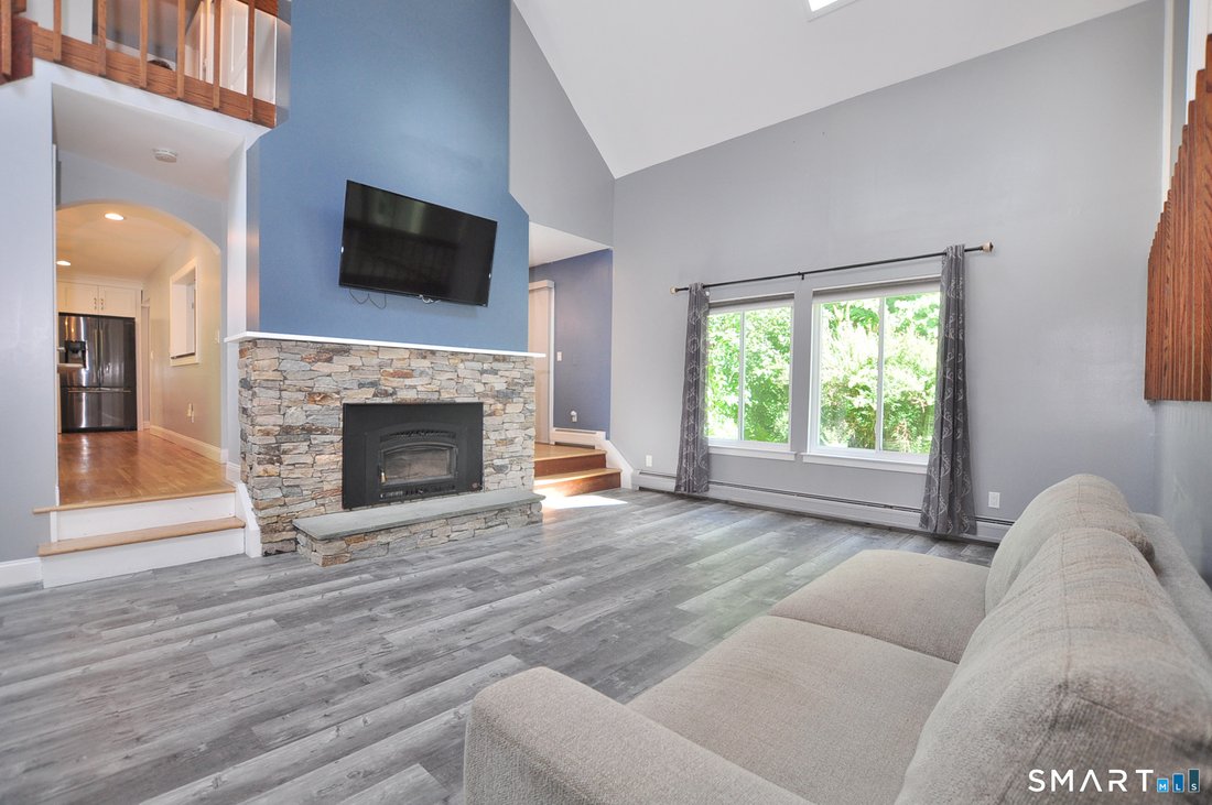 House in Granby, Connecticut, United States 5 - 18254739