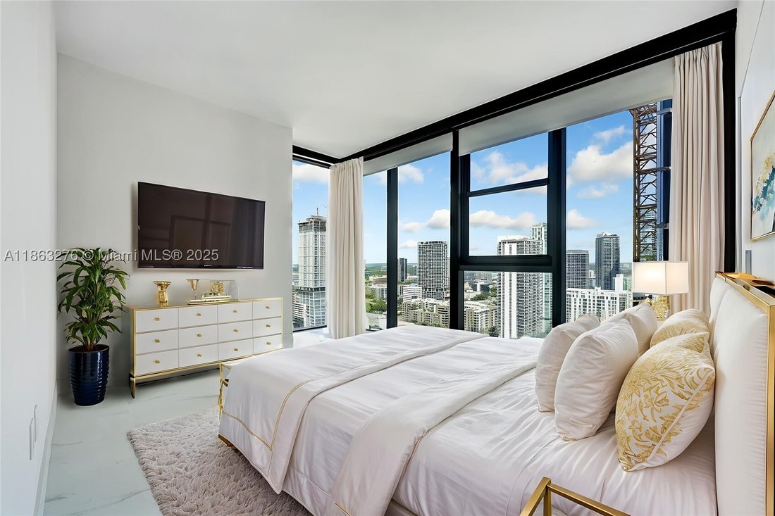 Condo in Miami, Florida, United States 5 - 16635526
