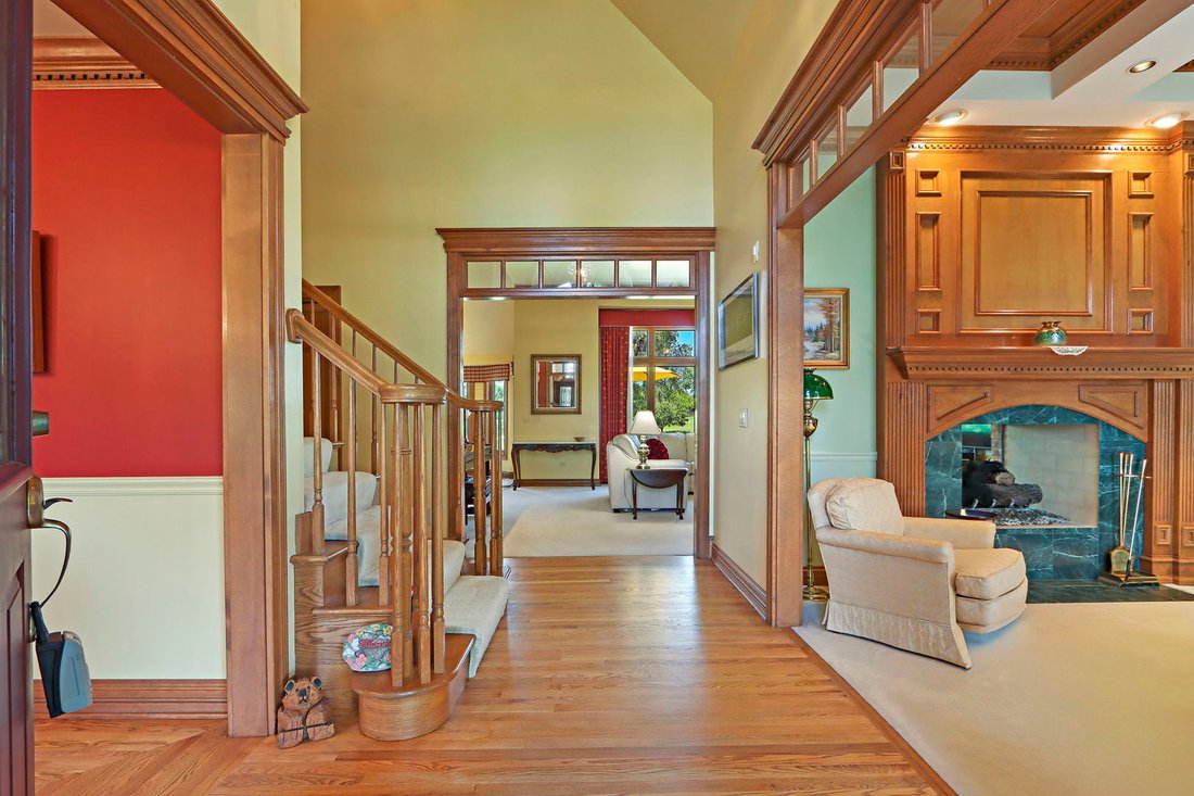 House in Antioch, Illinois, United States 3 - 18255126