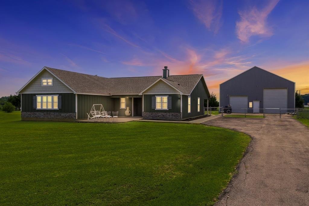 House in Ennis, Texas, United States 3 - 18255204