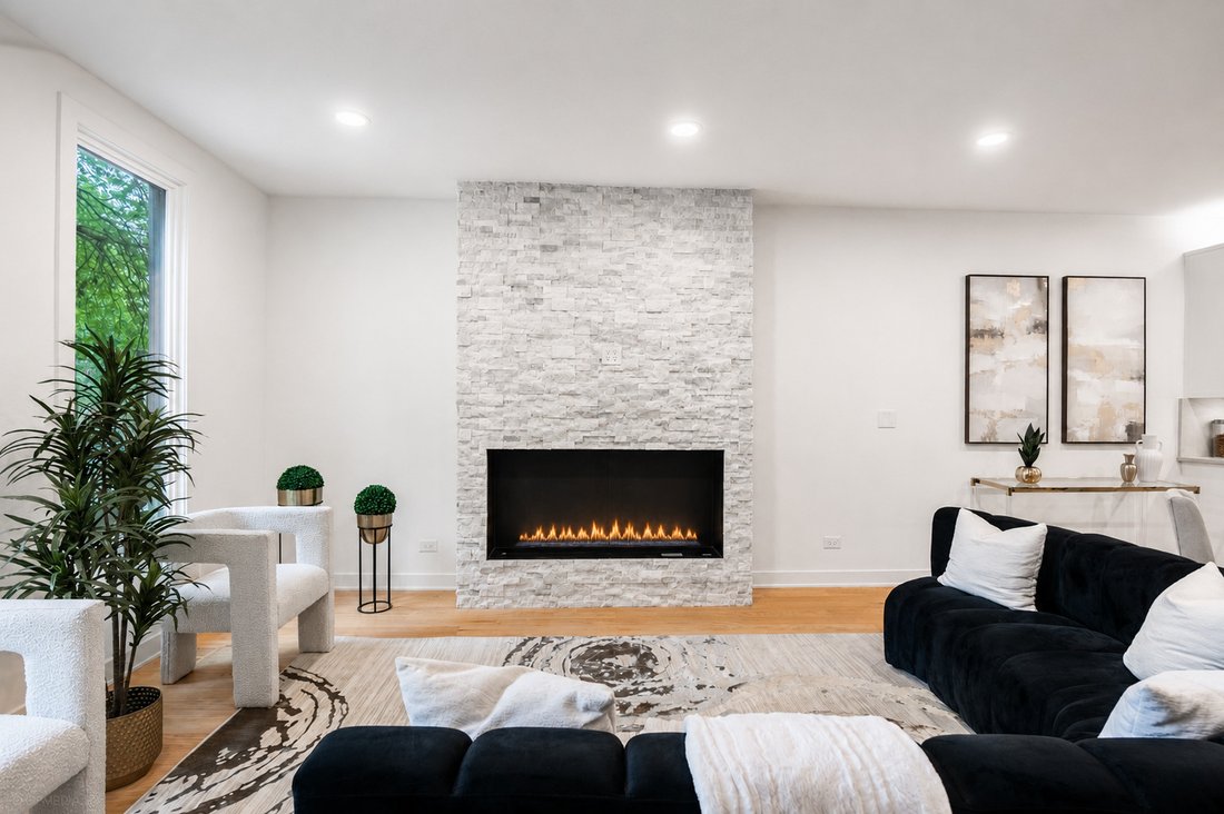 House in Chicago, Illinois, United States 3 - 18255036