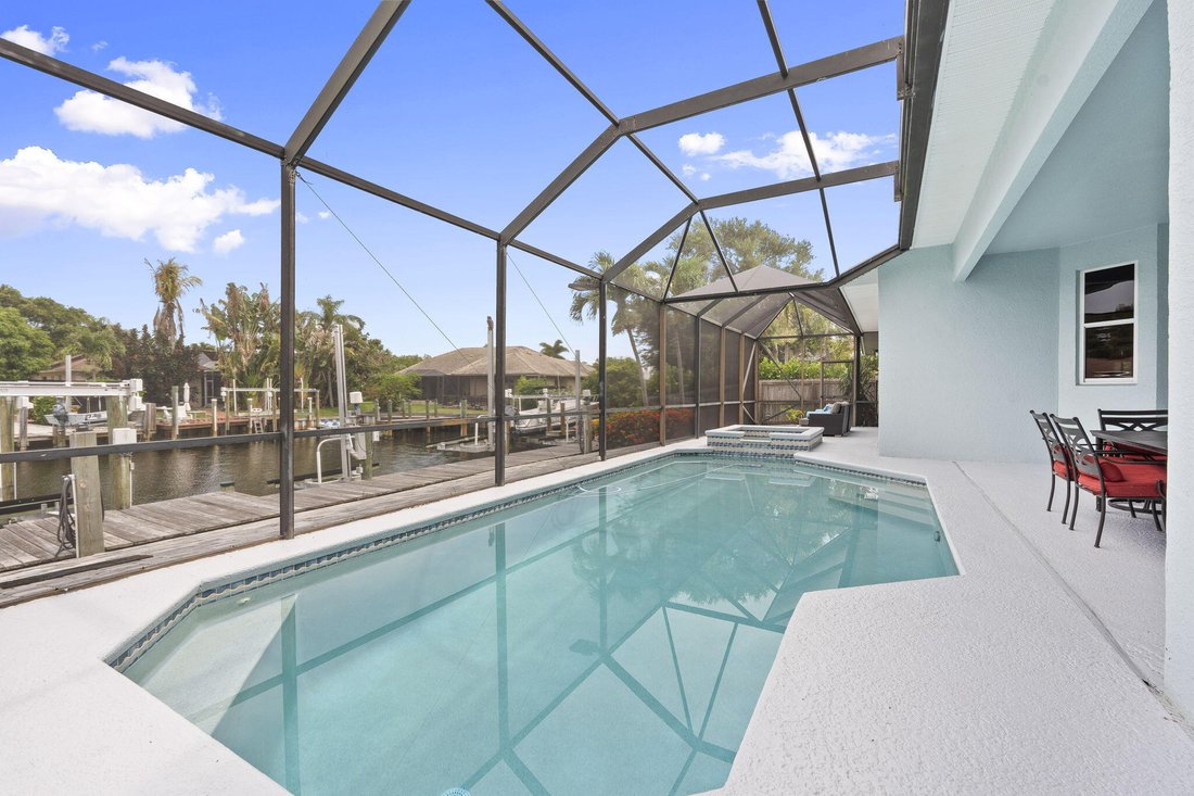 House in Fort Pierce, Florida, United States 3 - 18254932
