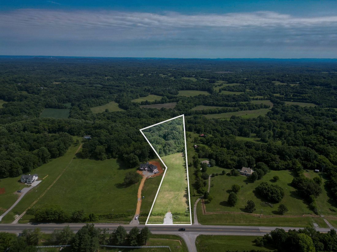 House in Columbia, Tennessee, United States 3 - 18255093