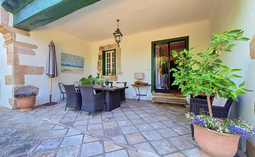House in Sare, Nouvelle-Aquitaine, France 1