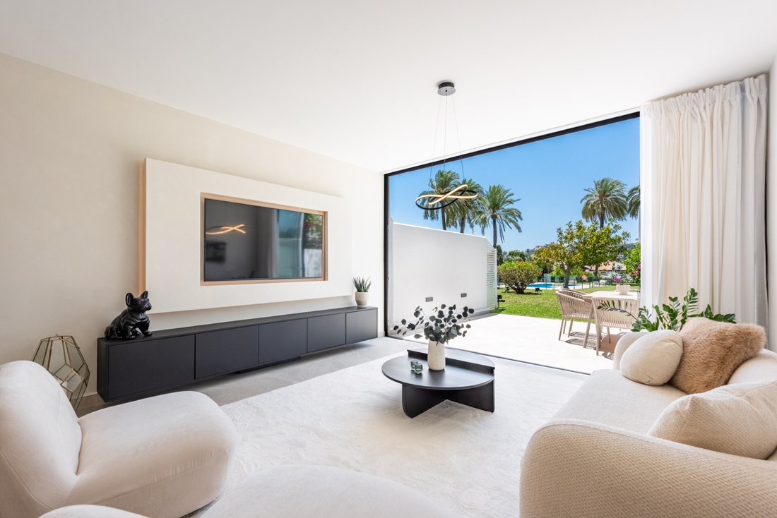 Townhouse in Nueva Andalucia, Marbella, Spain 1 - 16531533