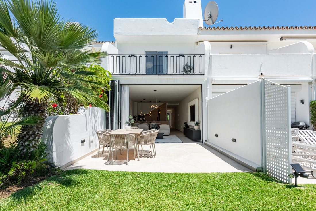 Townhouse in Nueva Andalucia, Marbella, Spain 3 - 16531533