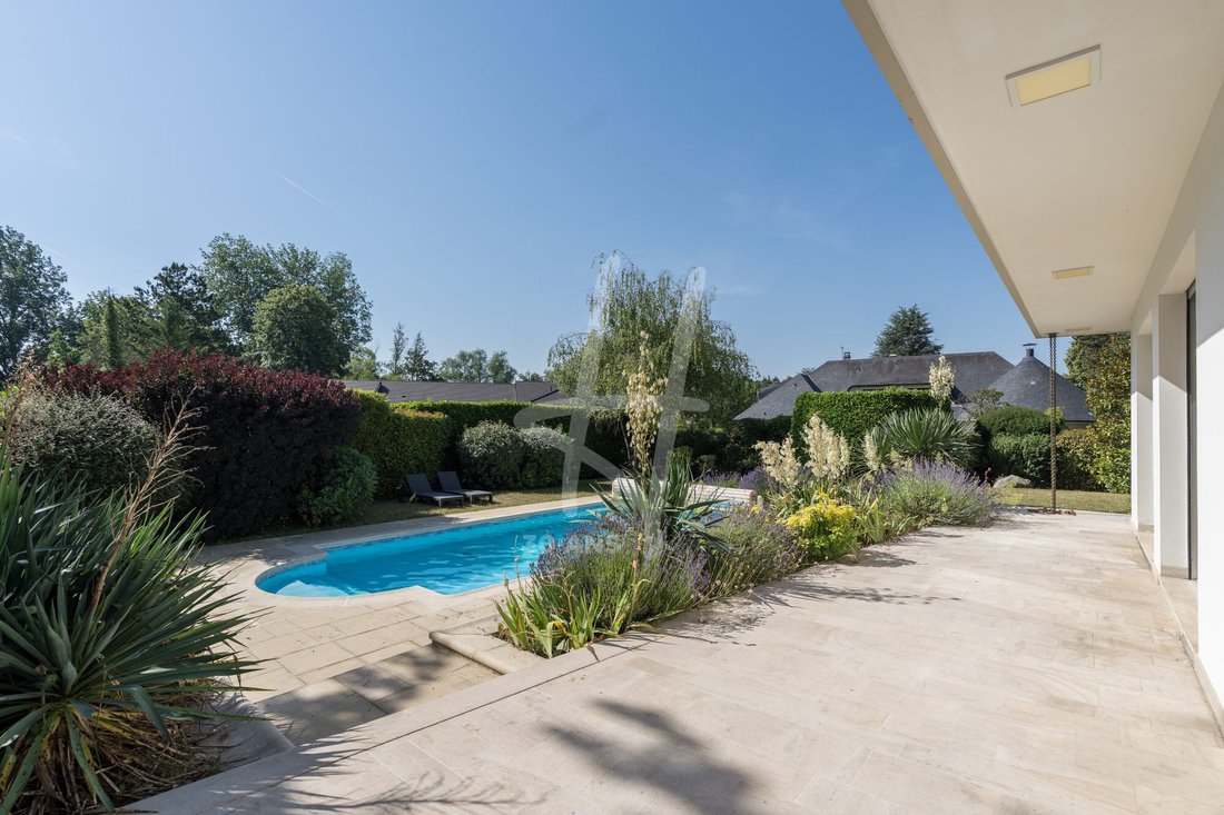 Villa in La Seille-Rive Gauche, Marly, France 5 - 18256876