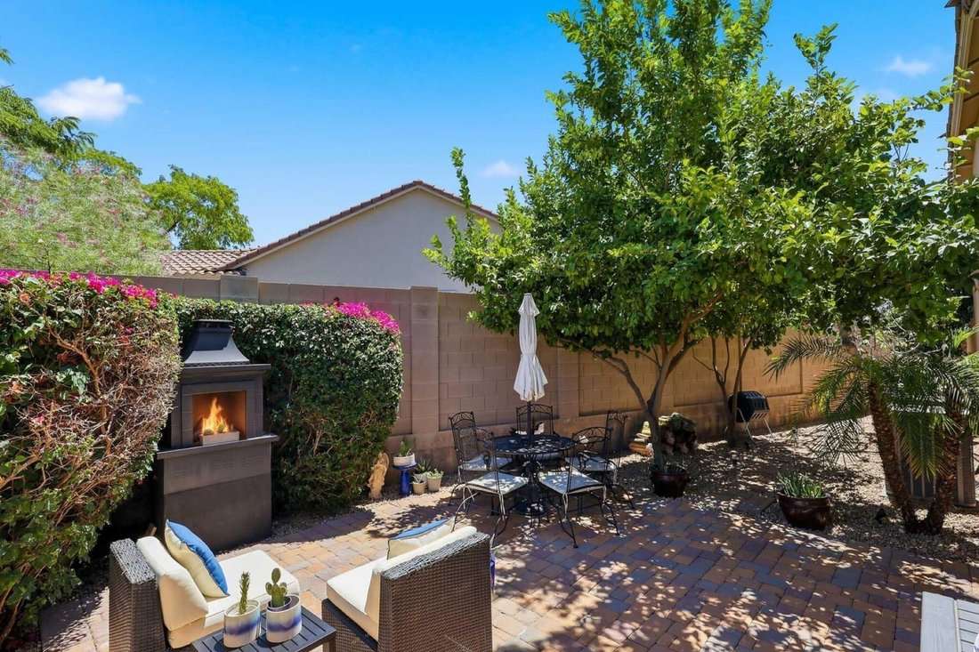 Carefree, Arizona, United States 2 - 18258091