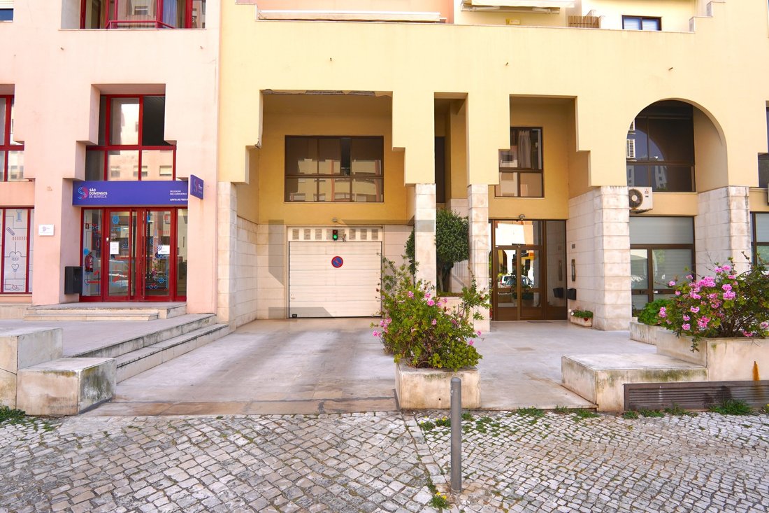 Apartment in Sao Domingos de Benfica, Lisbon, Portugal 3 - 18255965