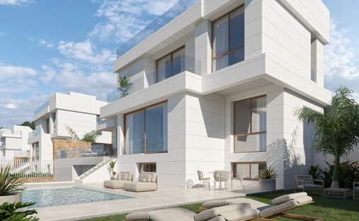 Villa in Estepona, Andalusia, Spain 1