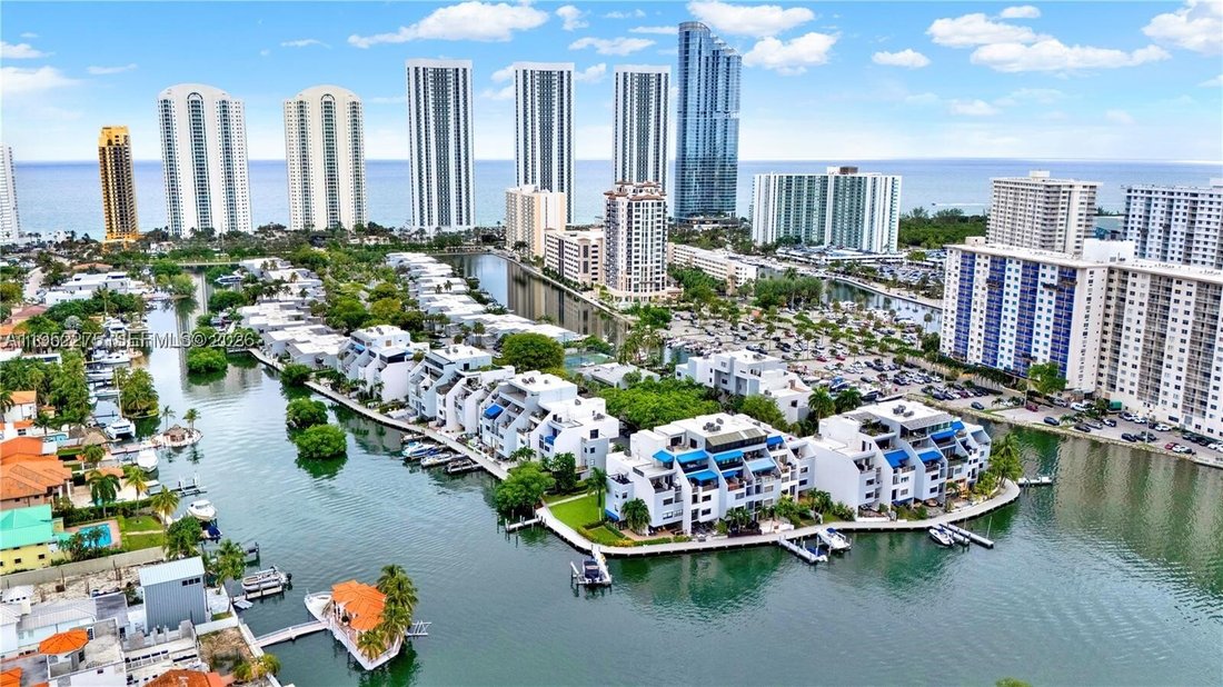 Condo in Sunny Isles Beach, Florida, United States 1 - 17206528
