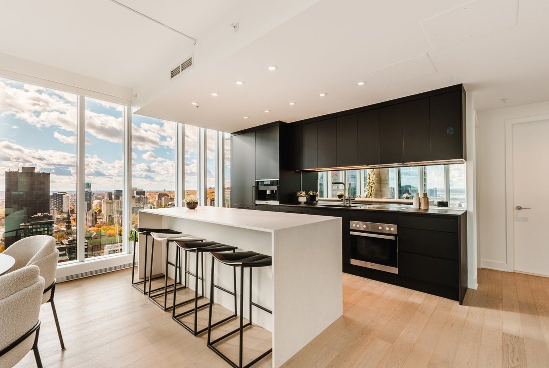 Condo in Montréal, Quebec, Canada 4 - 18258336