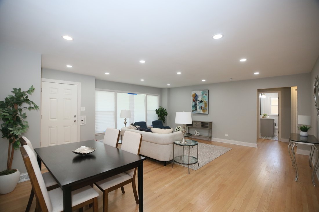 House in Skokie, Illinois, United States 3 - 18257764