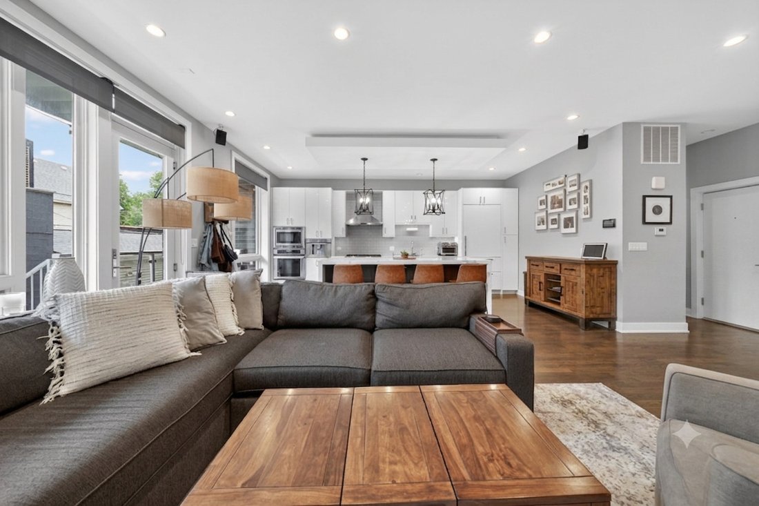 Condo in Chicago, Illinois, United States 2 - 18257760