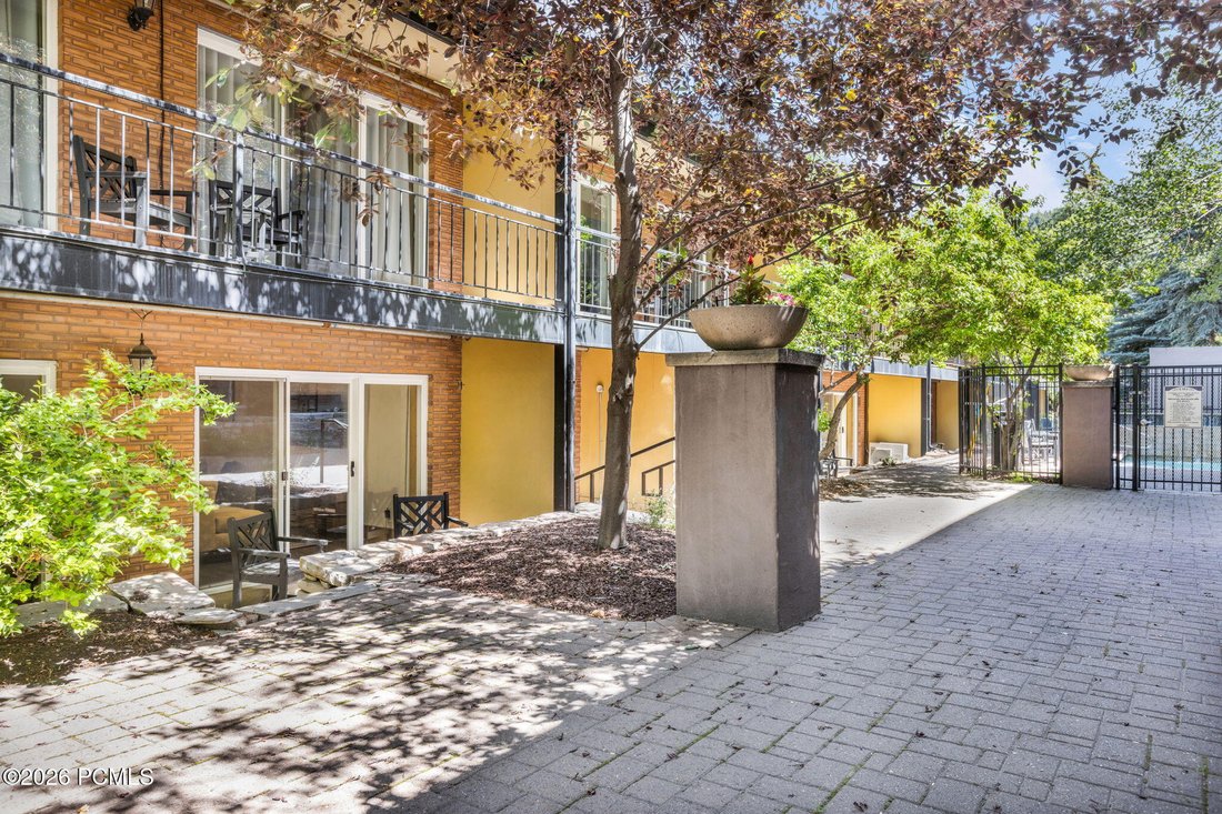 Condo in Park City, Utah, United States 4 - 18258321