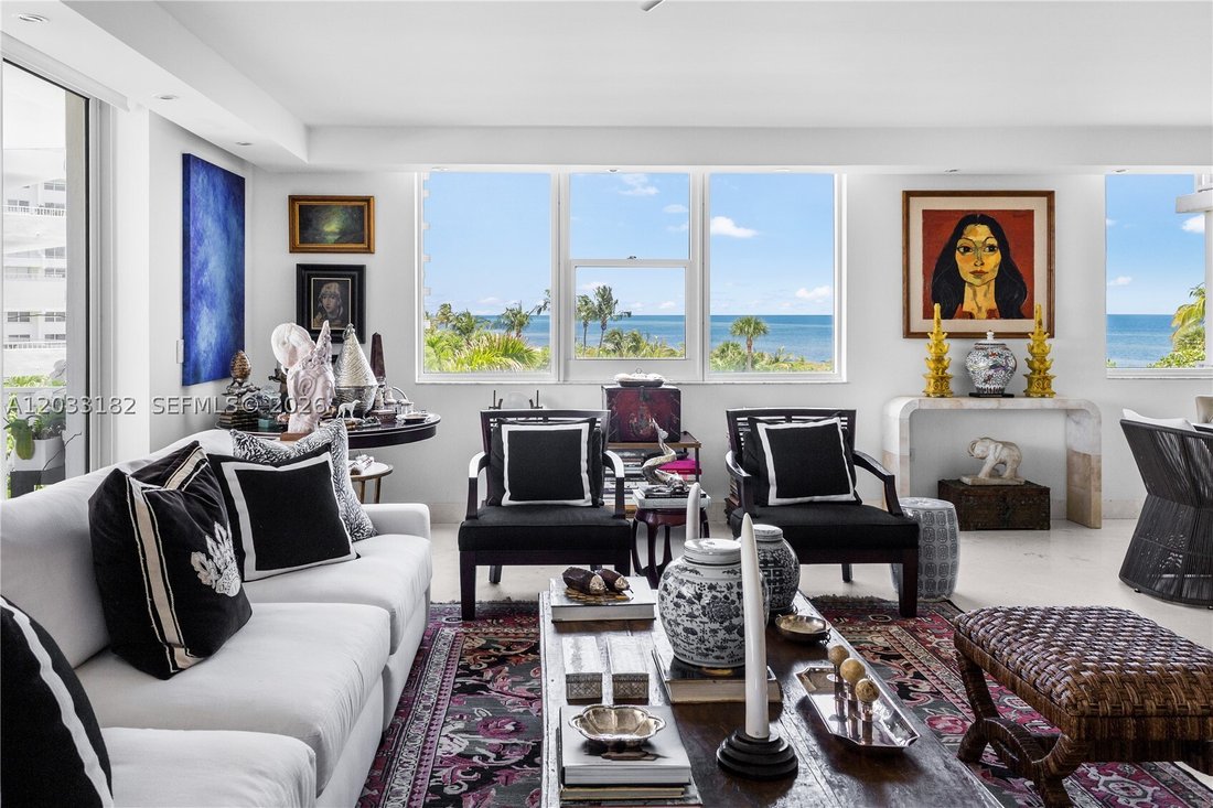 Co Op in Key Biscayne, Florida, United States 1 - 18257728
