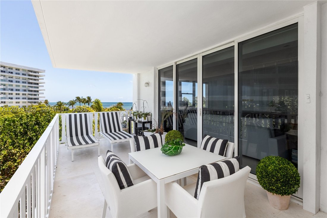 Co Op in Key Biscayne, Florida, United States 2 - 18257728