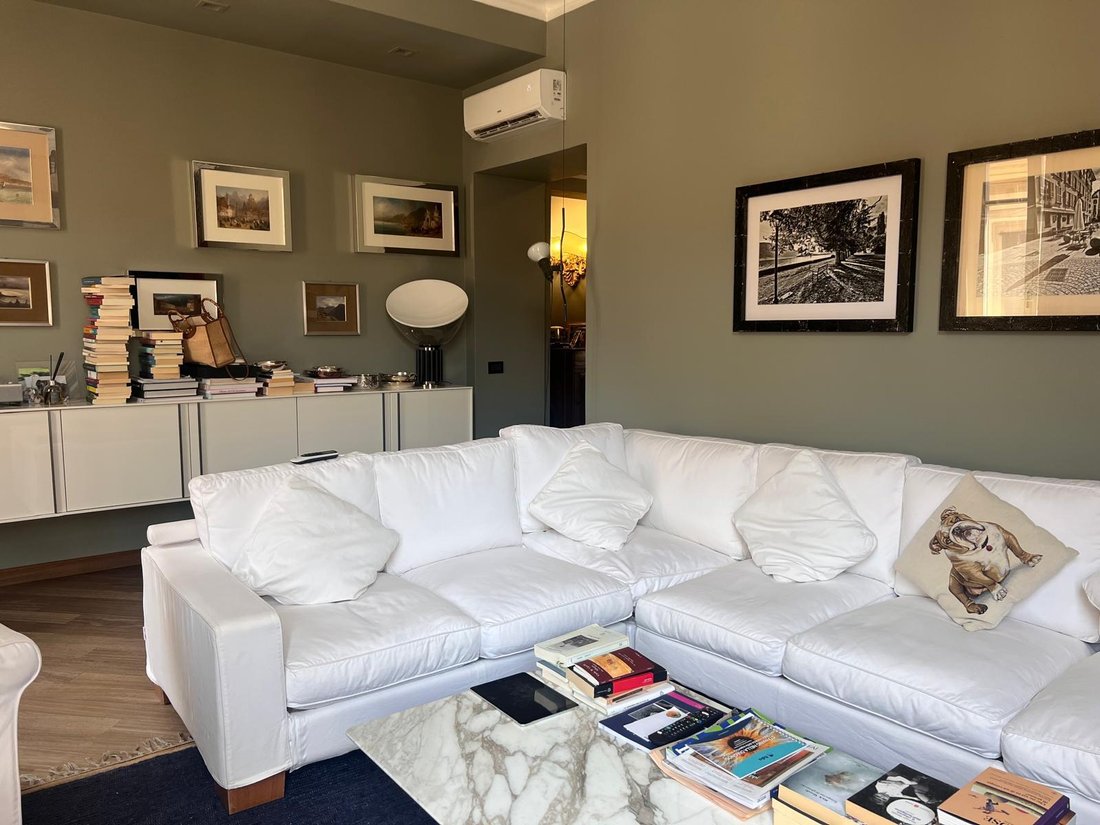 Apartment in Historic Center, Como, Lombardy 1 - 18258370