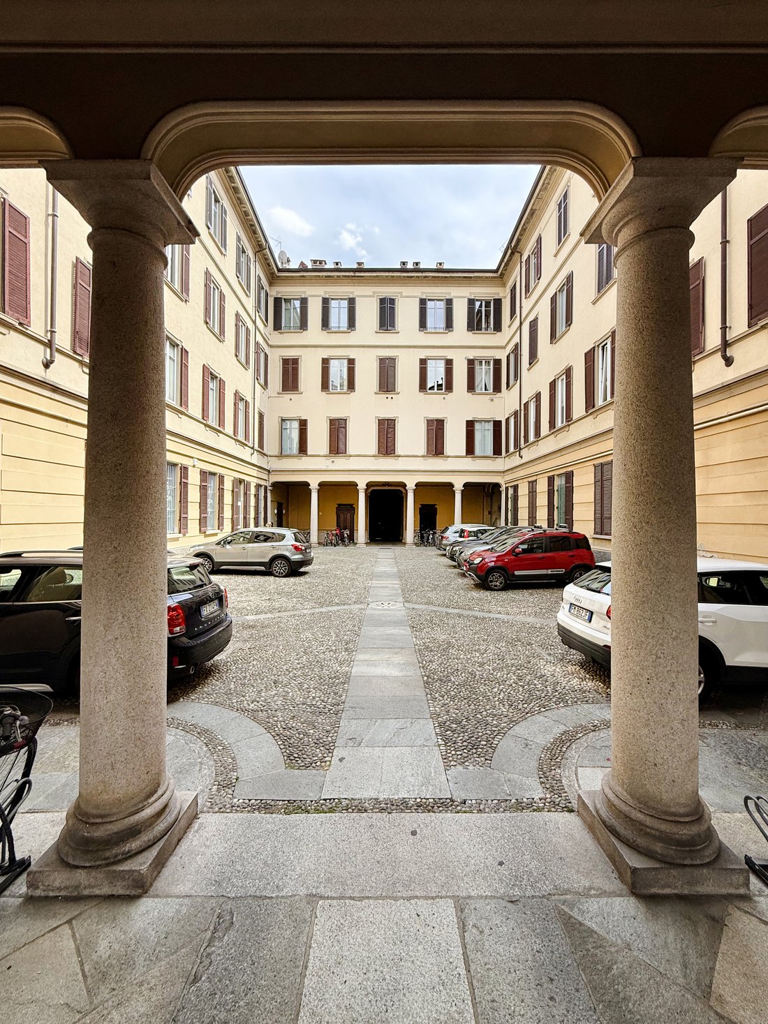 Apartment in Historic Center, Como, Lombardy 2 - 18258370