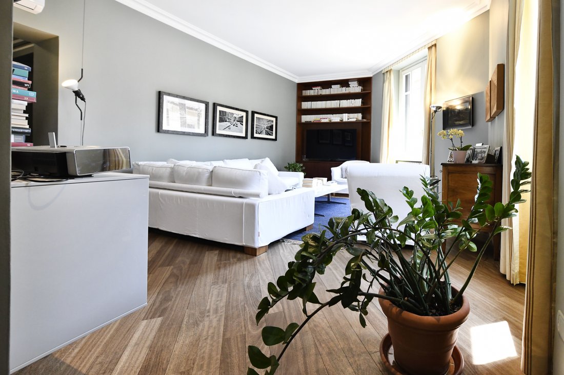 Apartment in Historic Center, Como, Lombardy 4 - 18258370