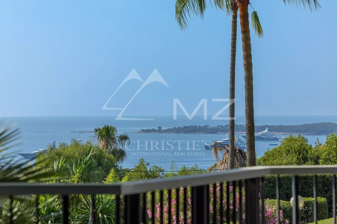 Apartment in La Maure-Super Cannes, Vallauris, France 4 - 18258424