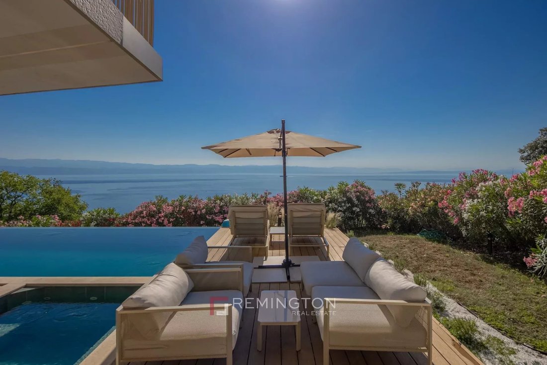 Villa in Grad Opatija, Primorje-Gorski Kotar County, Croatia 4 - 15822559