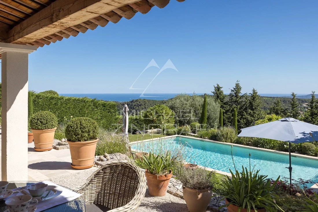 Villa in Plan de Noves, Vence, France 3 - 18258388