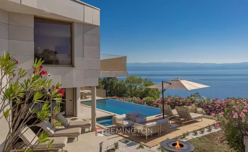 Villa in Grad Opatija, Primorje-Gorski Kotar County, Croatia 1
