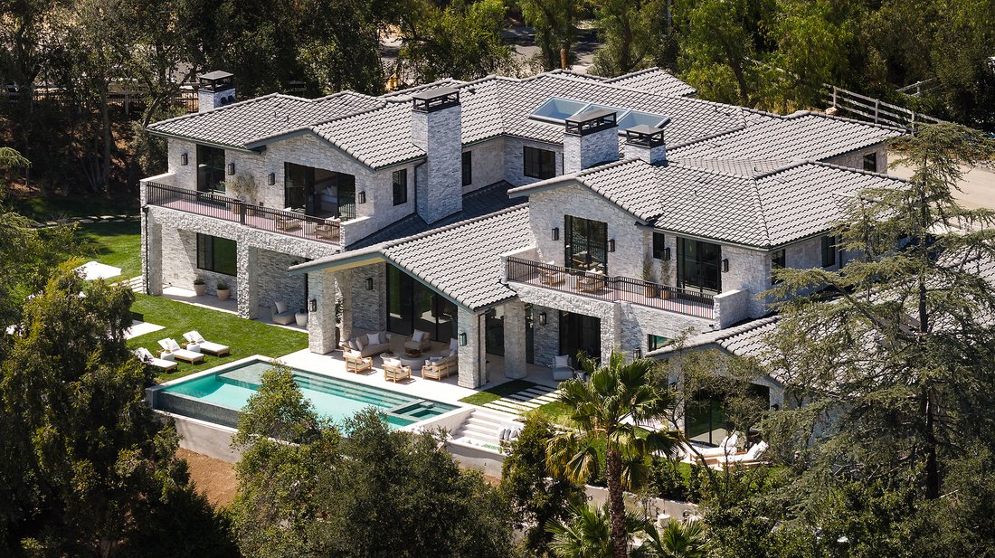 Estate in Hidden Hills, California, United States 1 - 18258462